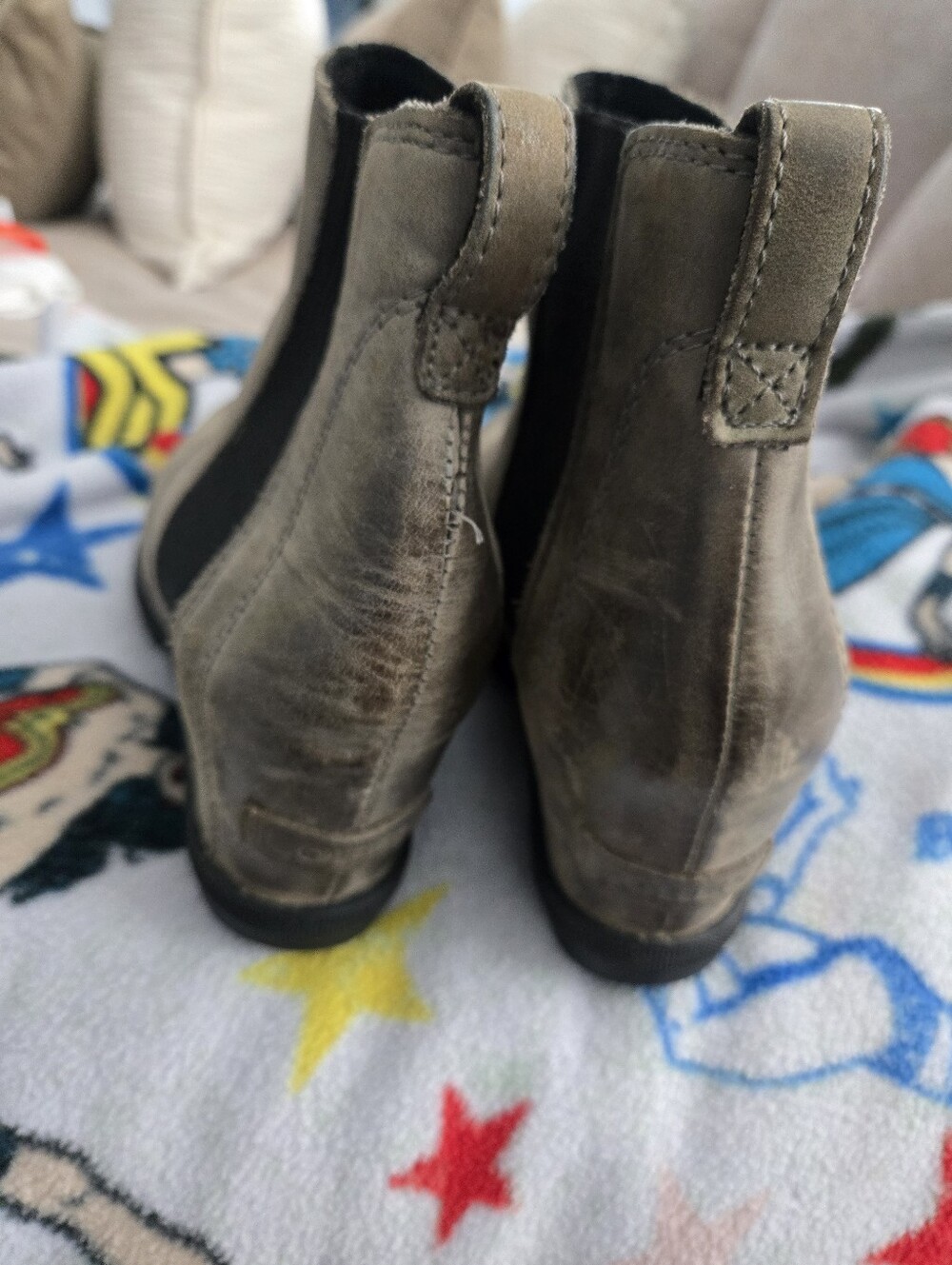 Sorel Grey Suede Chelsea Wedge Booties - Picture 2 of 6